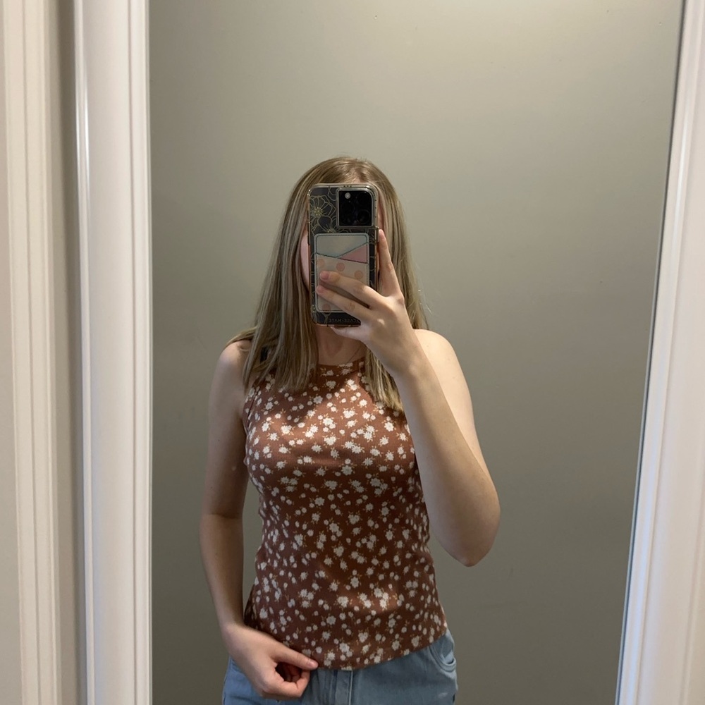 SO Halter Tank Top